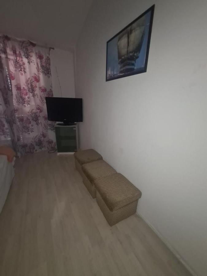 Apartments Triton 罗戈兹尼察 外观 照片